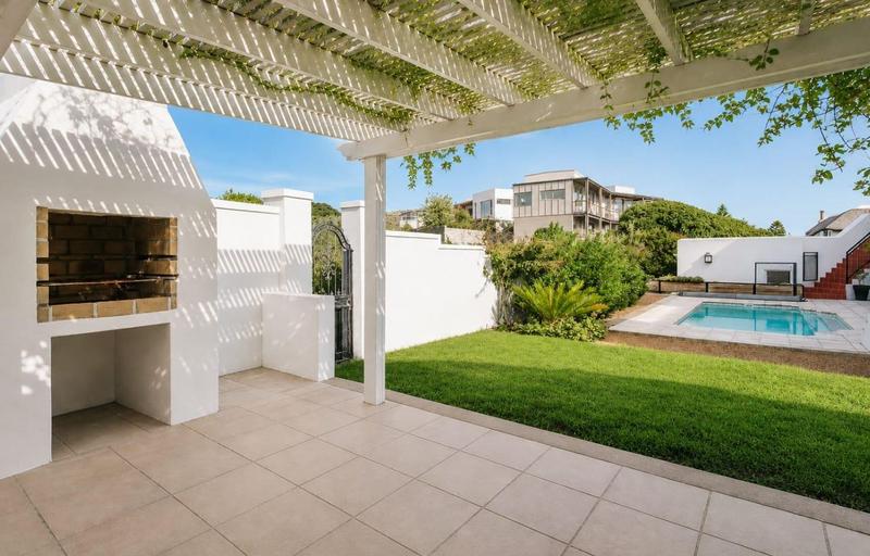 4 Bedroom Property for Sale in Kommetjie Western Cape